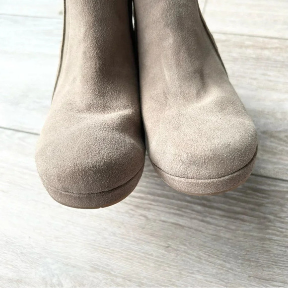Dolce Vita Taupe Suede Leather Wedge  Booties - Picture 5 of 15
